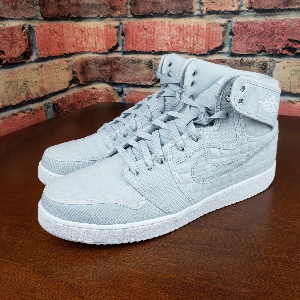 🦈  Air Jordan 1 KO High OG Quilted Platinum White - Picture 2 of 8